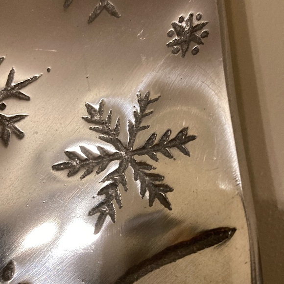 Metal Snowflake  Stocking Tray or Door Decor - Picture 9 of 12